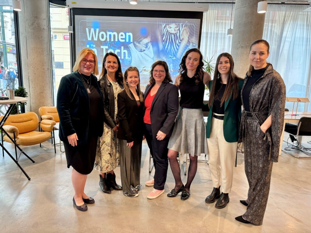 Women in Tech 2024